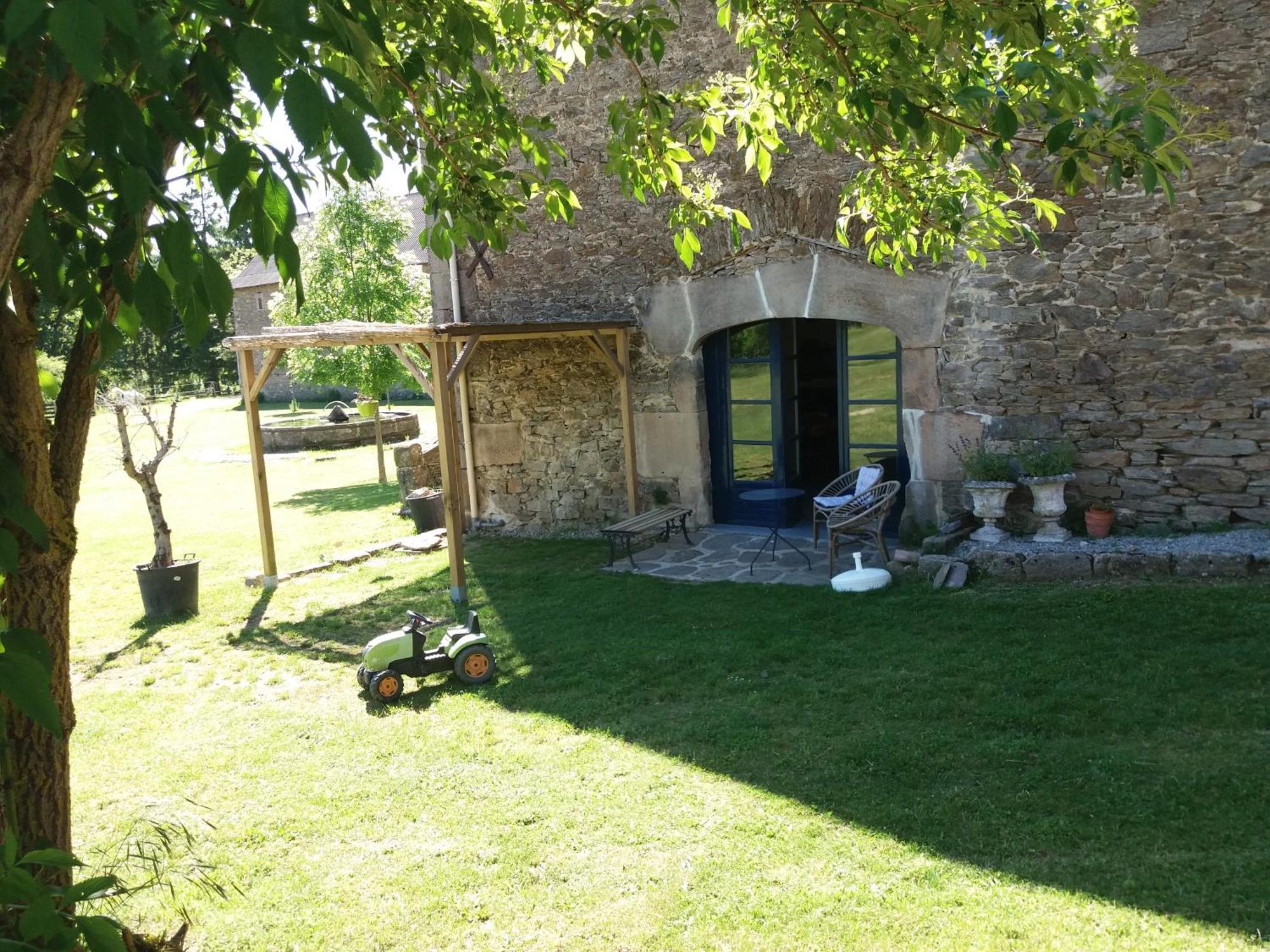 Domaine D'Angel-Berg Otel Vezins-de-Levezou Dış mekan fotoğraf