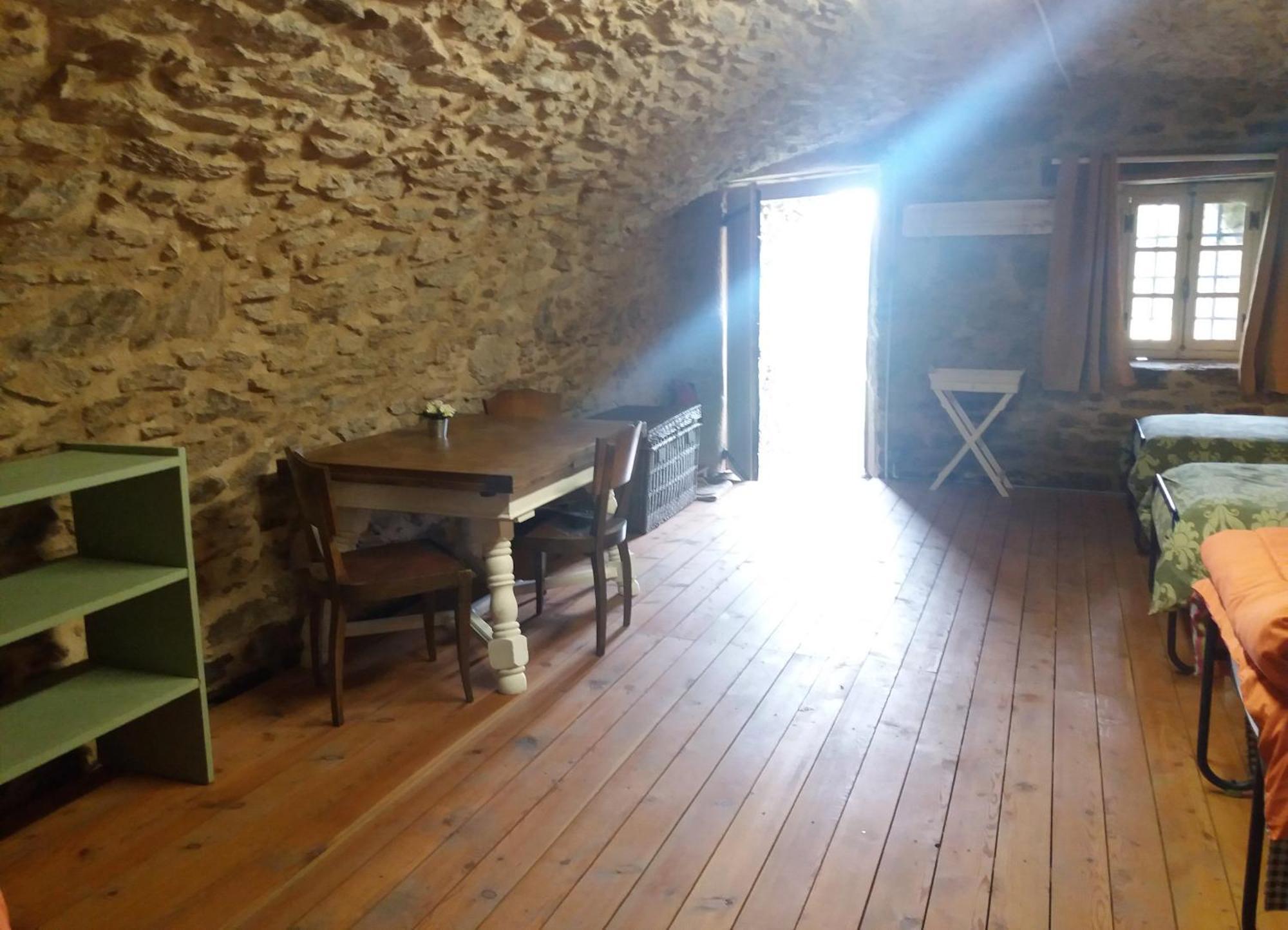 Domaine D'Angel-Berg Otel Vezins-de-Levezou Oda fotoğraf